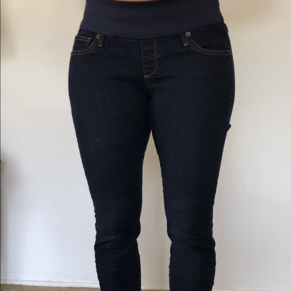 Maternity jeans